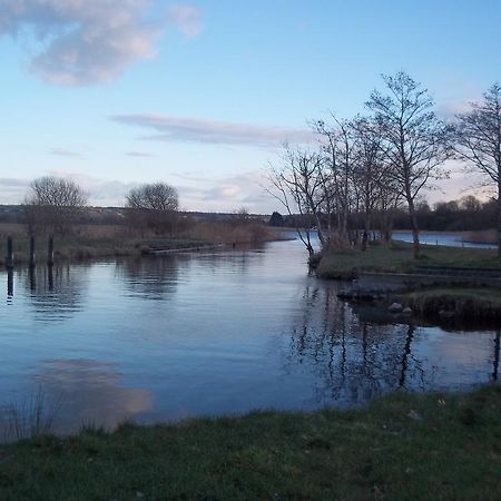 B&B The Silver Eel Strokestown Extérieur photo