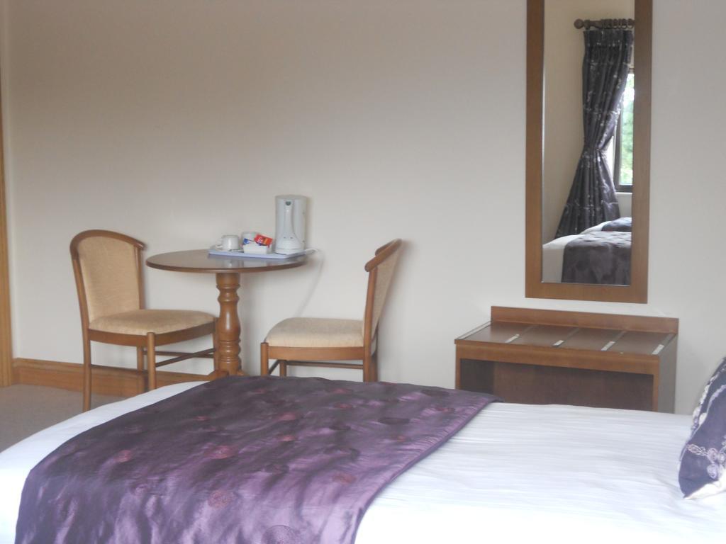 B&B The Silver Eel Strokestown Chambre photo