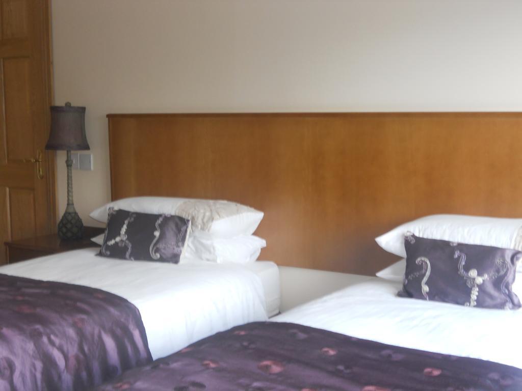 B&B The Silver Eel Strokestown Extérieur photo
